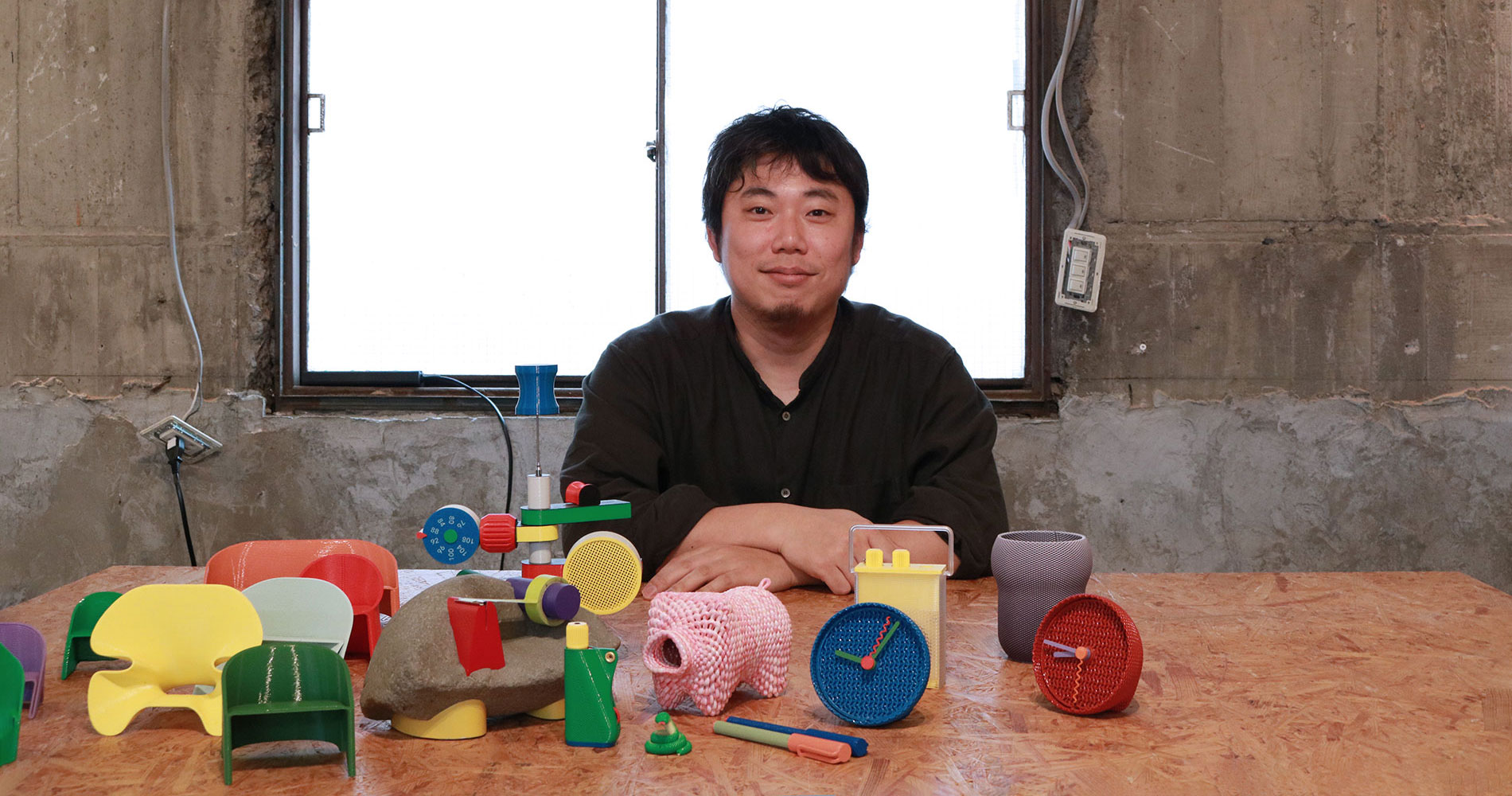 再生材100%のスツールを3Dプリンタで造形する「循環型モノづくり」実装への道程